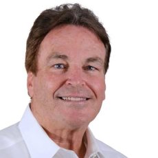 Head shot of Paul Koenig on the website of this custom luxury home builder stuart